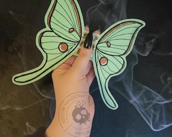 Roller Durby Luna Moth Boot Wings: Gothic Lace Shoe Dangles