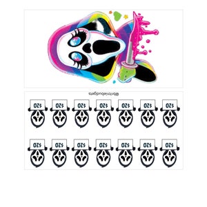 Puede incluir: Un conjunto de 12 pegatinas imprimibles con un fantasma de dibujos animados con un cuchillo y un esquema de color arcoíris. Cada pegatina tiene una etiqueta de precio de 20 €. El texto "@britniebudgets" está en la parte superior de la imagen.