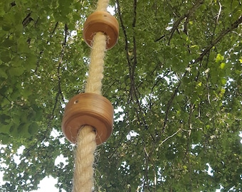 Climbing rope with plywood spheres