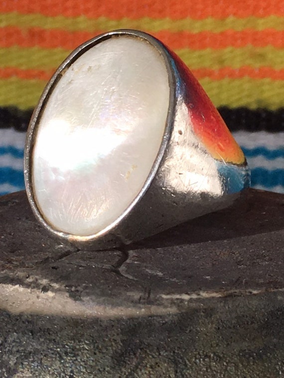 Mother of Pearl Sterling Silver Ring - image 2