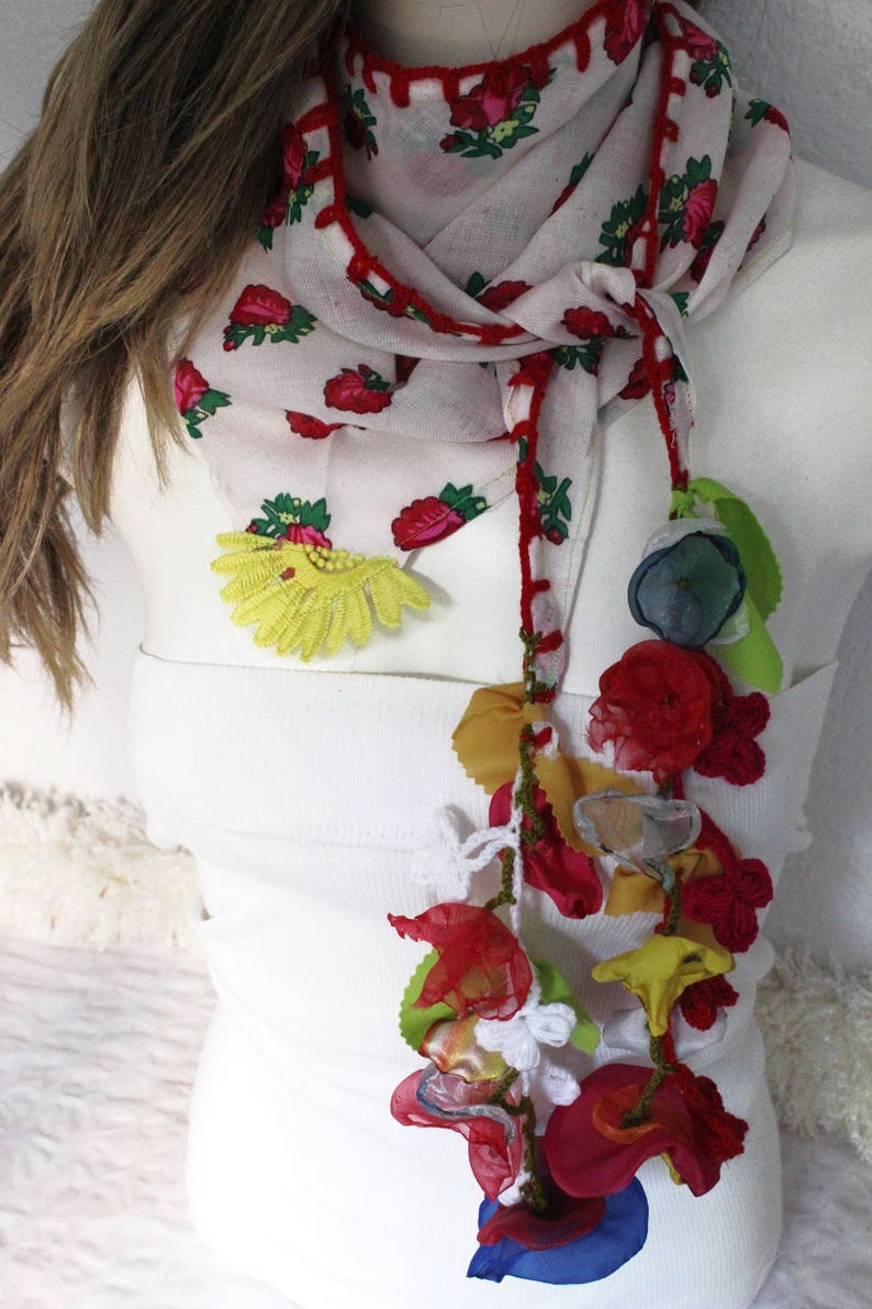 shawl white colour
