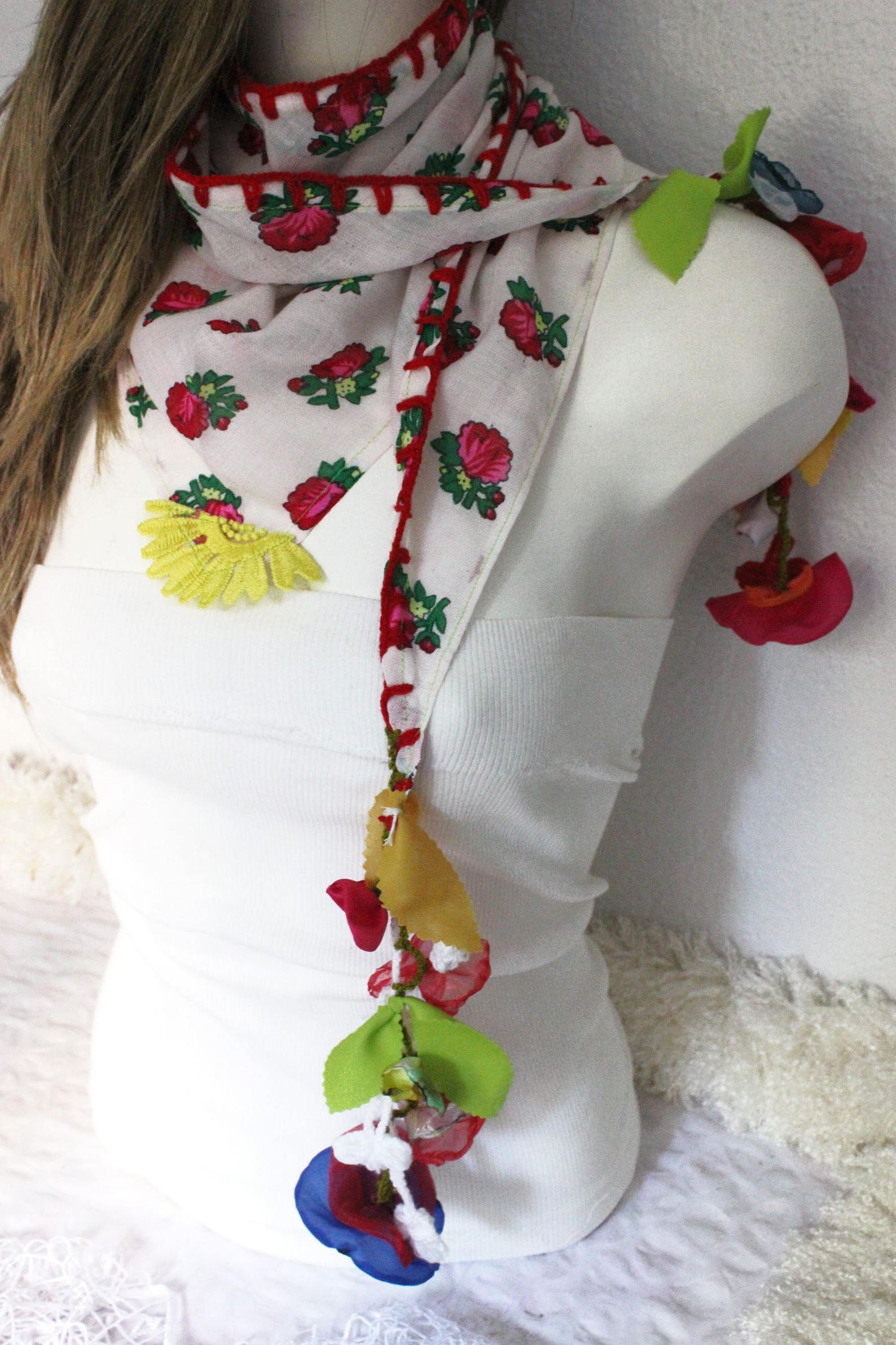 large white shawl