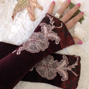 Burgundy Velvet Arm Warmer, Dark Burgundy Women&#39;s Fingerless Gloves, Pink flowers fingerless, Women accessories, Burgundy Long arm warmer
