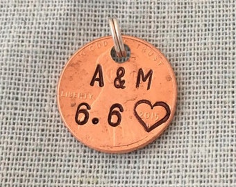 Initials and Date Style A, Stamped Penny, Penny Keychain, 7th Anniversary Gift, Valentine's Day Gift, Wedding Gift, Anniversary Gift