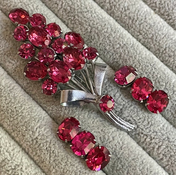 Dark Pink Floral Spray Pin (CZECHOSLOV) with Matc… - image 1