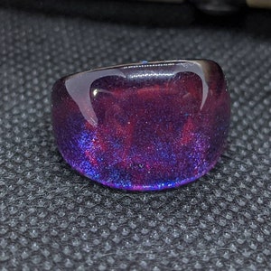 Lucite Rings, hand painted lucite ring size 5, Glitter galaxy rings. Colorful resin rings. Painted statement jewelry.