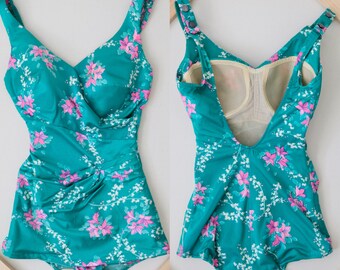 Roxanne swimsuit 196070/'s Roxanne Purple Floral Pin Up Rockabilly One Piece Swimsuit with Molded Cup Size 16 Bust 38B with Union Label