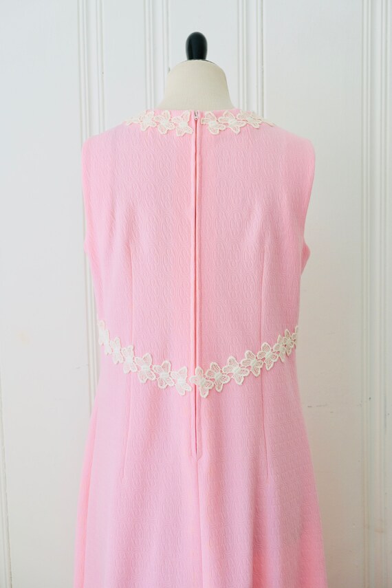 60s Vintage Handmade Long Pink Quilted Brocade Dr… - image 8