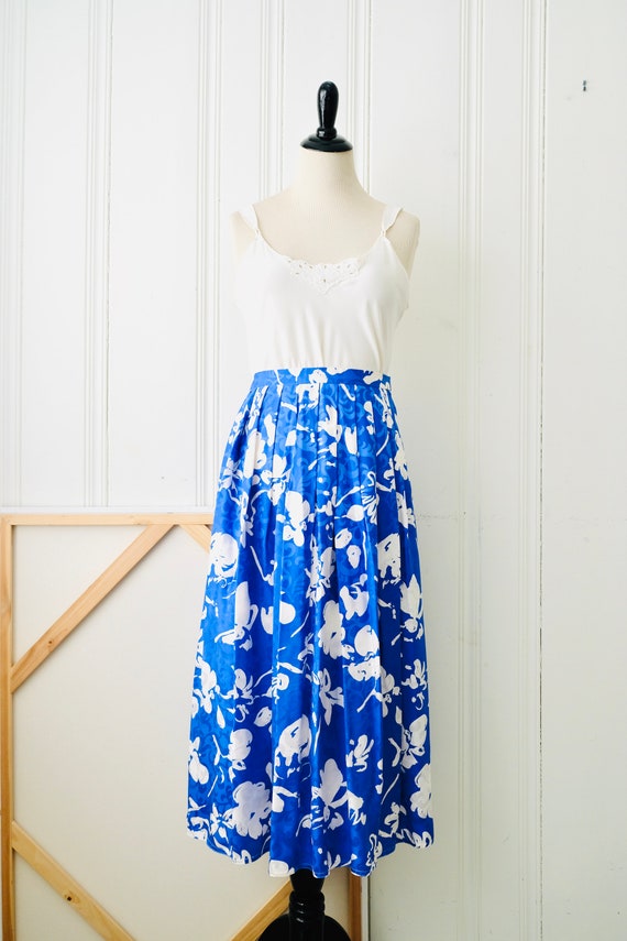 80s Azure Blue White Floral Print Silk Skirt Smal… - image 3