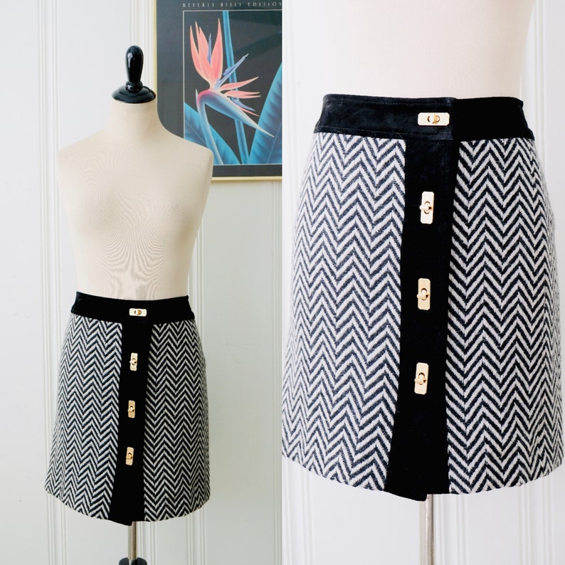 90s does 60s Vintage Milly of New York Black White Chevron Wool Mini Skirt w Gold Hardware Silk Lining Size 8