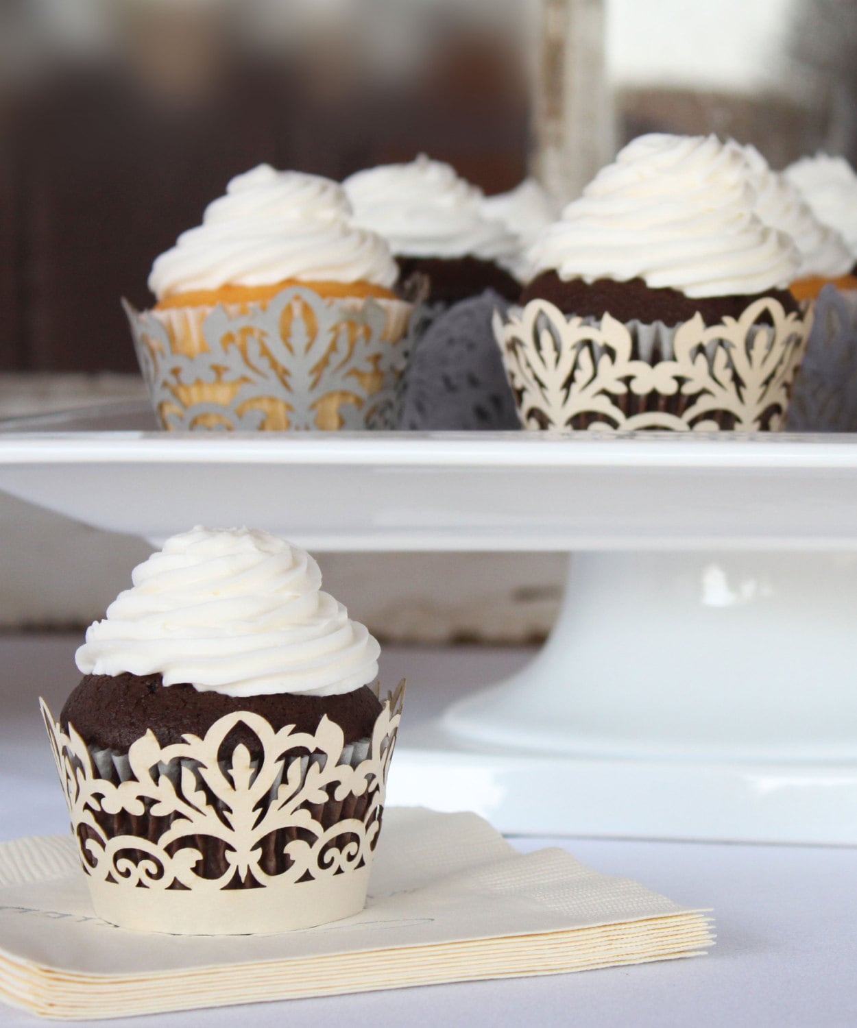 Black And White Damask Cupcakes