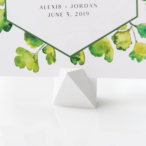 Geometric card holder