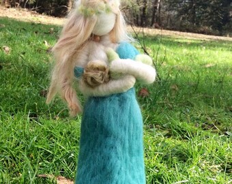 Custom Needle Felted Breast Feeding Mother Wool  Shower Gift