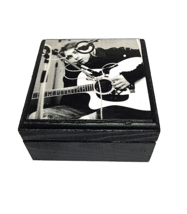 Kurt Cobain - Wood Coffin Keepsake Trinket Smoke Stash Box - Nirvana