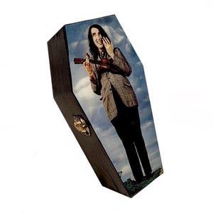 Caja de ataúd de Tiny Tim - joyero para guardar humo y ukelele