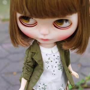 Blythe - Short Blazer Coat - Green Color