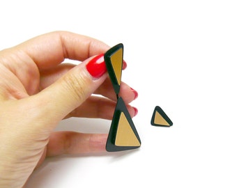 Dichiarazione orecchini, accessori fatti a mano, dorati e neri, Minimal, orecchini triangolari, sofisticato, regalo per lei, per offrire
