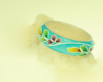 Flower fine silver ring, beautiful sky blue color, Korean Chilbo(cloisonné) finished.