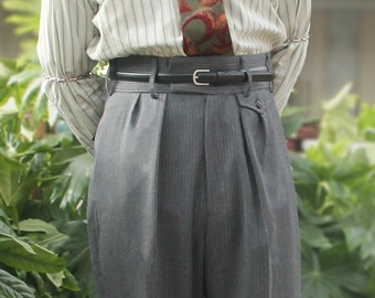 Pantaloni a vita alta stile vintage anni '30 anni '40 in lana rigata grigia