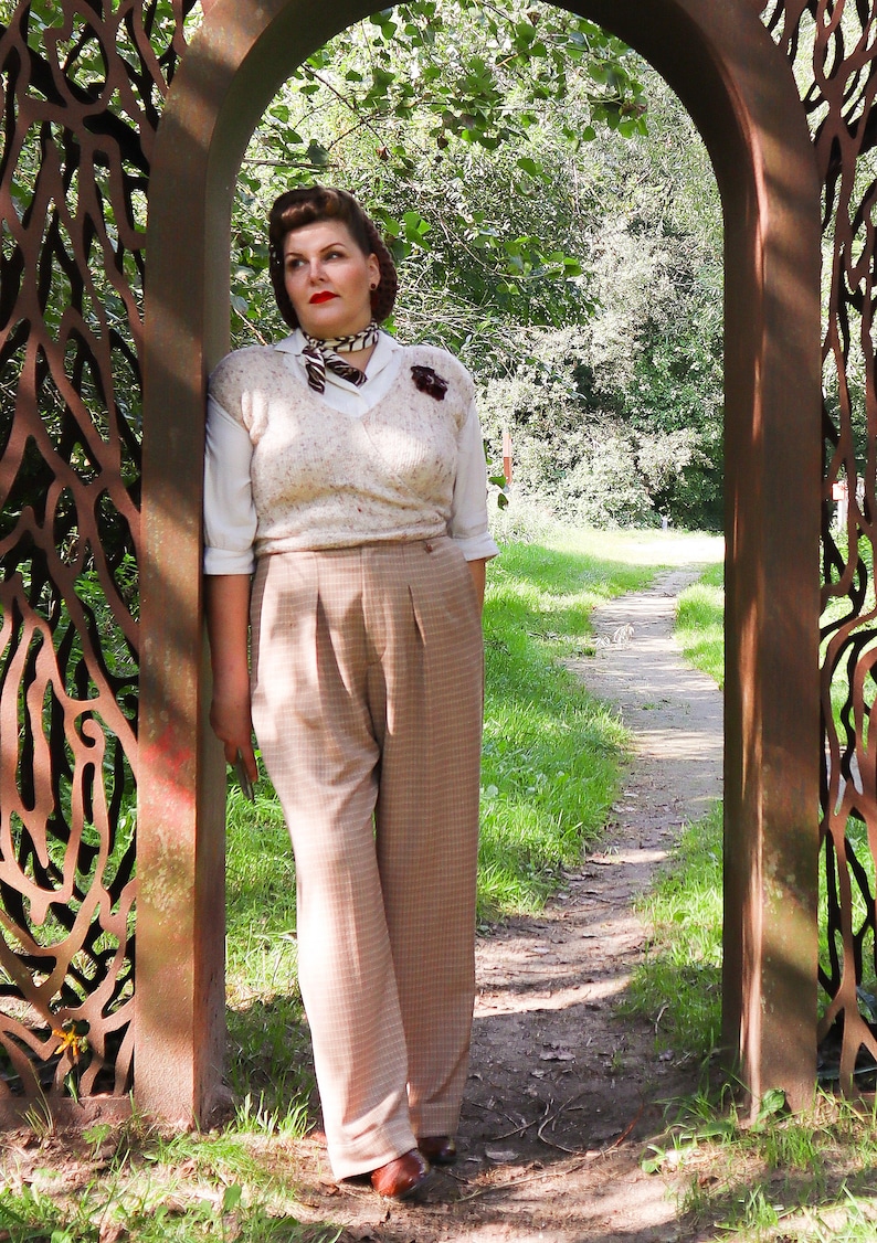 Vintage Wide Leg Pants & Beach Pajamas History     1930s 1940s ladies suit trousers vintage style beige brown checkered wool marlene trousers  AT vintagedancer.com