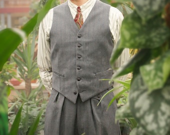 1930s 1940s waistcoat vintage style in grey striped wool