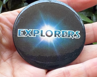 Vintage EXPLORERS Movie 2.5" Promo Button Pin Ethan Hawke River Phoenix 1985