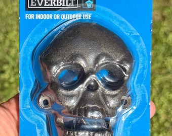 Everbilt Cast Iron Black Skull Wall-Mounted Bottle Opener for Indoor/Outdoor Use