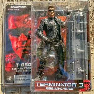 Vintage Mcfarlane Toys T-850 Terminator With Coffin Terminator 7