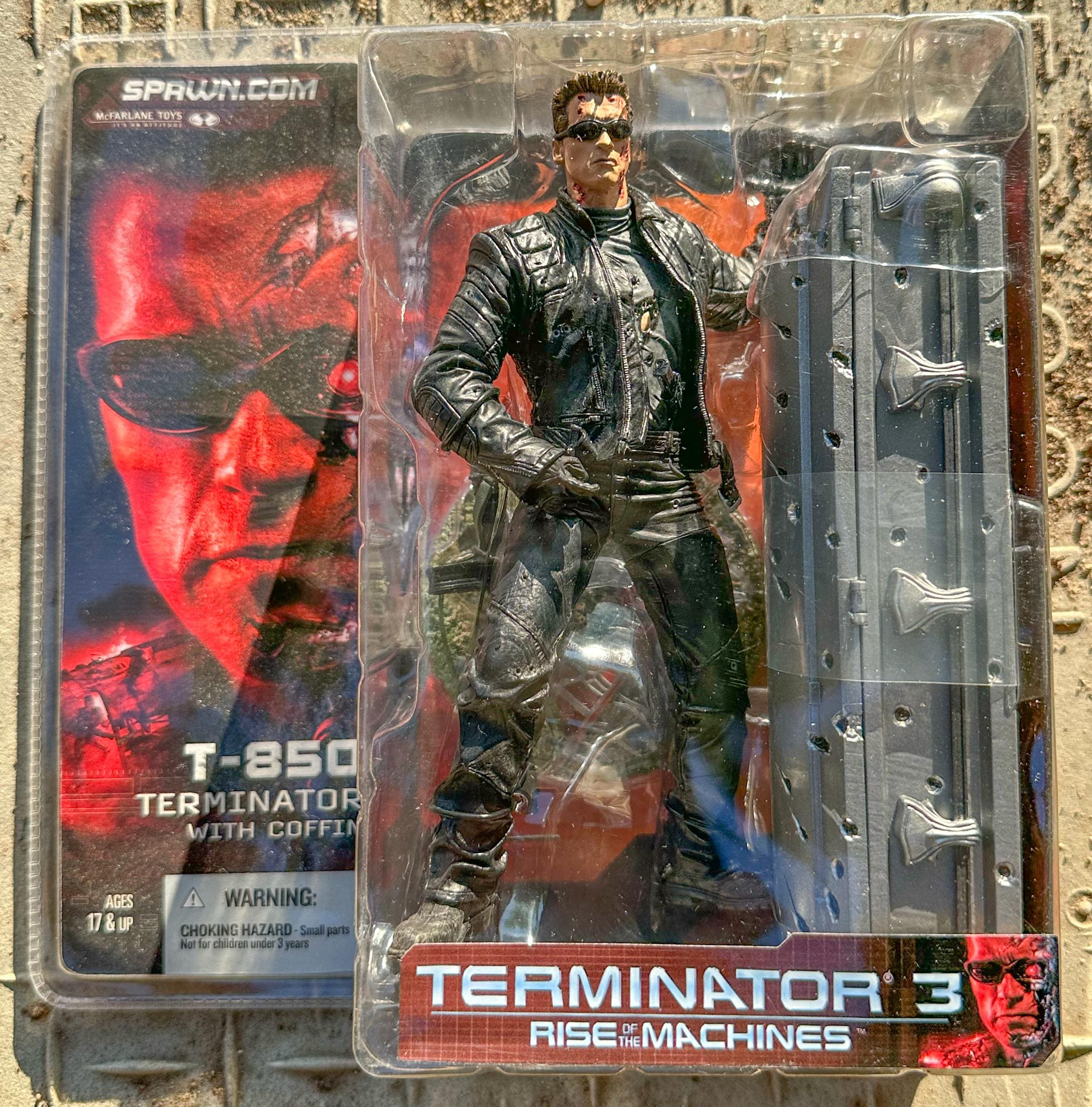 Vintage Mcfarlane Toys T-850 Terminator With Coffin Terminator 7