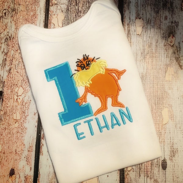 Lorax Boys 1st birthday shirt.  Perfect for photograhpy, birthday, prop.  Personalized to your name and colors.