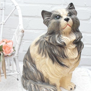 Cat figurine large modeled chalkware ceramic tomcat with green eyes