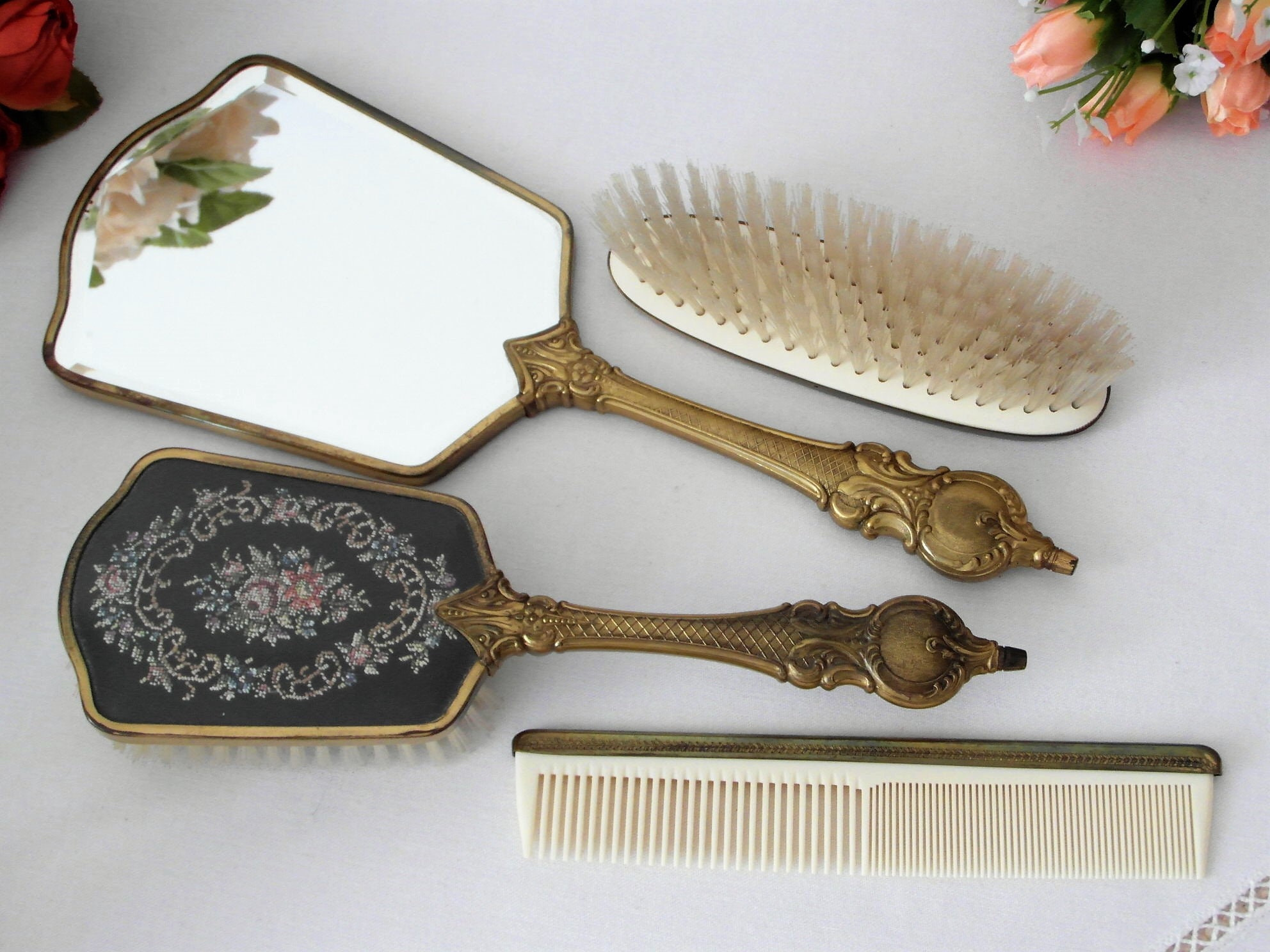 Vintage Electric Brush, Cleaner, Hand Electric Cleaner, Veterock 3, Brush,  Device for Clothes Cleaning 