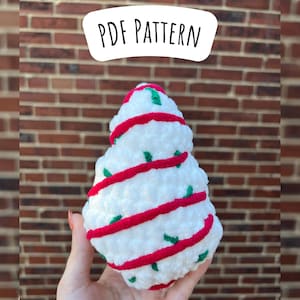 Modello all&#39;uncinetto per torta di Natale senza cuciture, istruzioni per amigurumi natalizi, idea regalo carina, ornamento all&#39;uncinetto