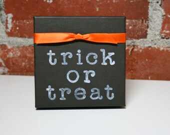 Set of 5 Gift Boxes, Paper gift box, Halloween favor boxes, Halloween gift box, Black and white Favor boxes