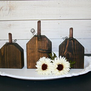 Wooden Pumpkin Set, Rustic Wood Pumpkins, Halloween Decor, Fall Decor, Harvest Decor, Shelf Sitter, Mantle Decor, Farmhouse Decor