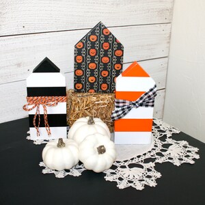 Mini house bundle, Wood house, Pumpkin decor, Tiered Tray Decor, Farmhouse, Mini wood house, Halloween