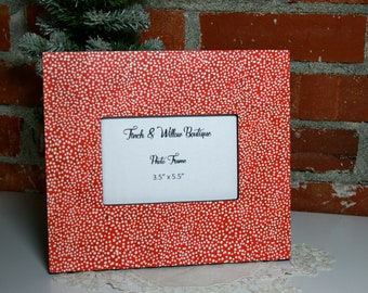 Red and white Dot Frame, Christmas Picture frame, Christmas Decor, Rectangle Frame, photo frame, 4 x 6 frame, Christmas photo frame