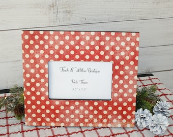 Red and white frame, Christmas Picture frame, Christmas Decor, Red Frame, Polka dot, Rectangle Frame, 4 x 6 frame, Christmas photo frame