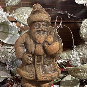 Medium Blackened Beeswax Santa with Bag