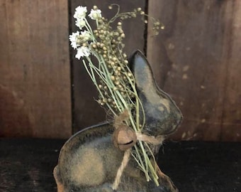Small Beeswax Bunny w/Drieds