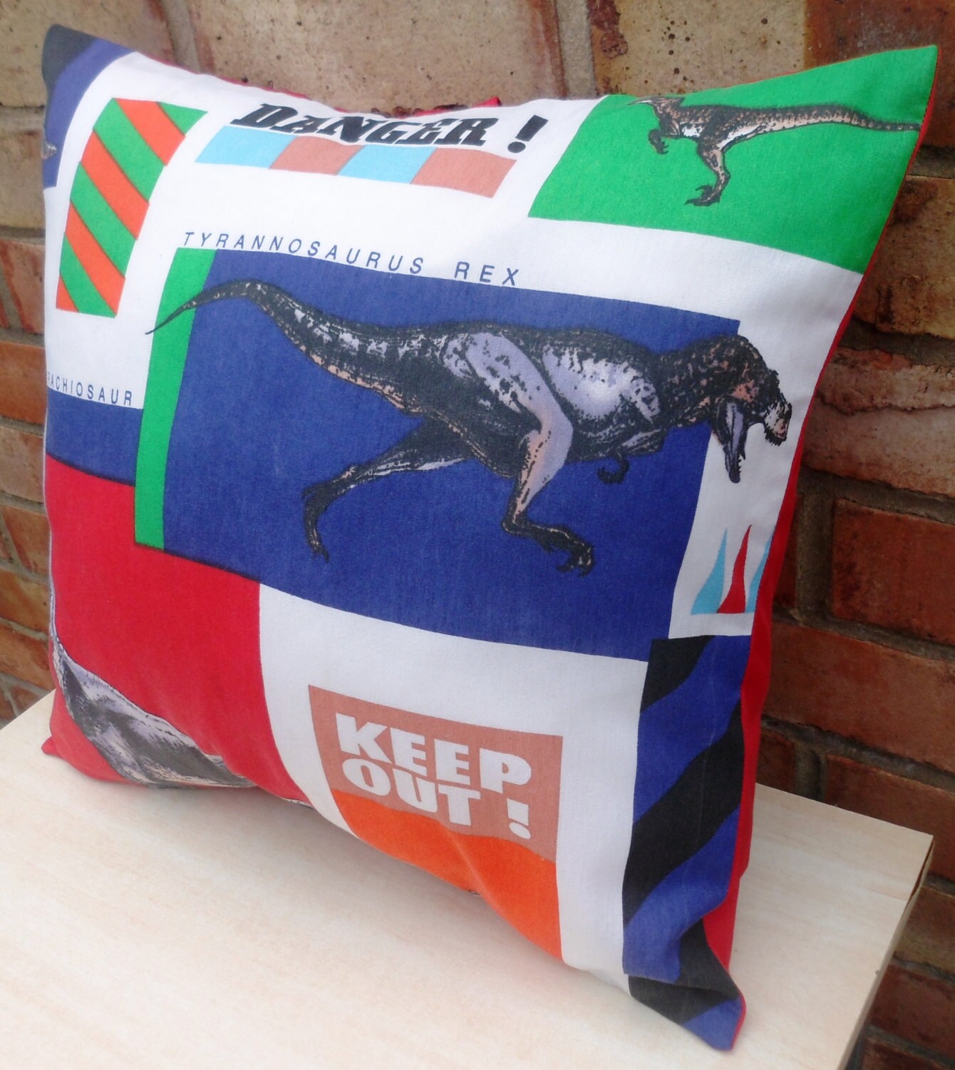 Jurassic Park Triceratops Trex Vintage Dinosaur Cushion Etsy UK