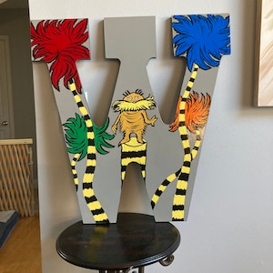 Custom 24" "CARA" Tema del Dr. Seuss - 45.00 POR LETTER para El Nombre del Niño, Cartas de Pared de Madera para La Guardería o Sala del Niño