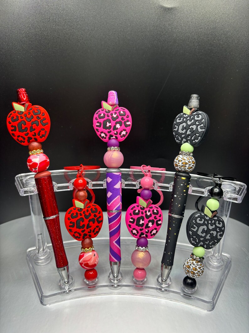 Educator, Teacher gift set. Leopard apple silicone beaded pen and keychain on metal bar. Double sealed for durability. image 1