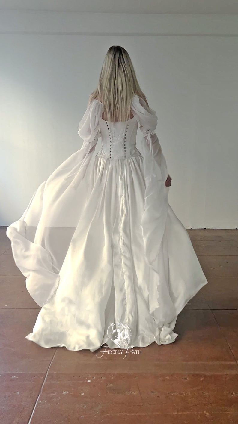 The Avalon Gown One-of-a-kind zdjęcie 7