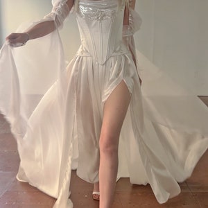 The Avalon Gown One-of-a-kind image 2