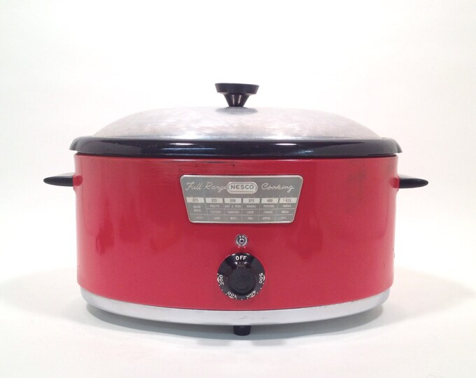 Vintage Red Nesco Roaster Oven / Slow Cooker / Kitchen Appliance