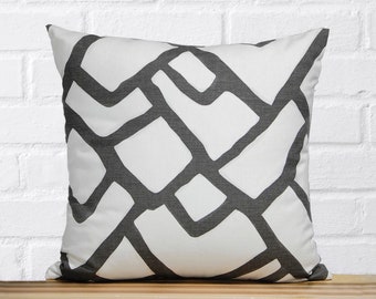 Hand drawn Lines Print Linen Pillow