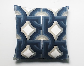 Cirkels en hoeken kussen