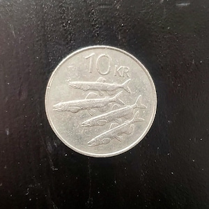 10 coronas, moneda islandesa, moneda islandesa de pez, monedas extranjeras, monedas del mundo, colección de monedas, divisa, colección de monedas del mundo, dinero