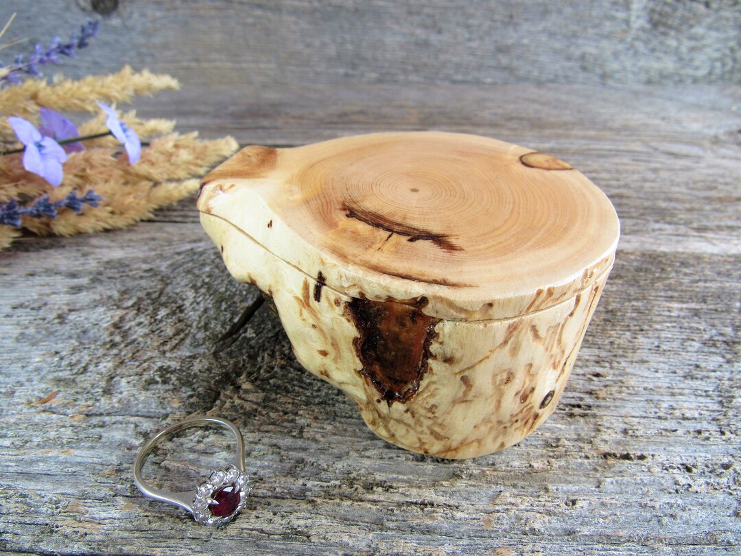 Rustic Wooden Ring Box. - Etsy